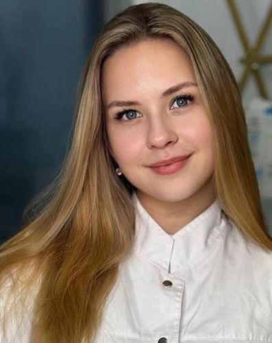 Людмила Хромова