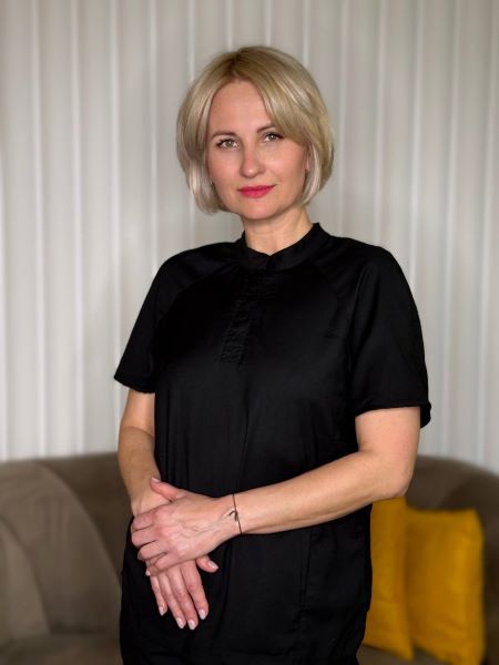 Анна Емельянова